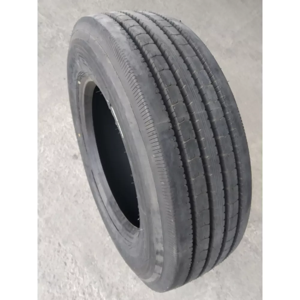 Грузовая шина 245/70 R19,5 Long March LM-216 16PR в Тавде